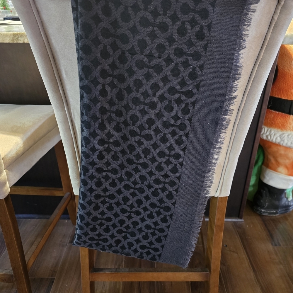 Coach Black Wool Scarf - Picture 6 of 6